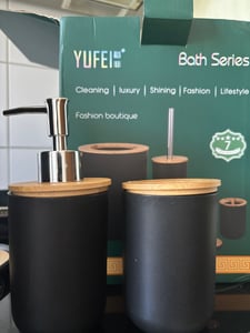 Badaccessoires-Sets 6-tlg., Seifenspender, Badezimmer Set Bambus, Badzubehör, Zahnputzbecher, Zahnbürstenhalter, Seifenschale, Mülleimer WC Bürste Kunden-Foto 1