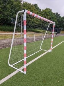 Sandora 22120 Fußballtor Hattrick M 180x120x60 schwarz/weiß Kunden-Foto 1