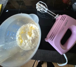 Bosch MFQ2210K, Handmixer, Grau, Pink, 375 W, 220-240 V, 50 - 60 Hz, 200 mm Kunden-Foto 1