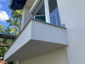 Alu Balkon Terrasse abtropf Profil Fliesenschiene Profil Schiene silber L300cm L-Profi 10mm kurze Blende Kunden-Foto 1