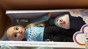 Jakks Pacific Disney Ily 50 Cm Elsa Puppe Blau  Kinder Blau One Size Kunden-Foto 1