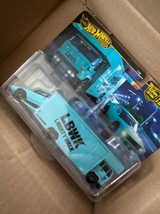 HOT WHEELS Premium Team Transport '94 Nissan 300 ZX GTS & Euro Hauler #73 Kunden-Foto 1