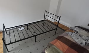 Yaheetech Metallbett Bettgestell 90 x 200 cm, Bettrahmen mit Flügelmuster Kopfteil, Weiß Kunden-Foto 2