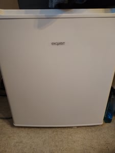 Exquisit Gefrierschrank GB05-040E weiss | 33 l Nutzinhalt | Türanschlag wechselbar | Kompakt Kunden-Foto 1