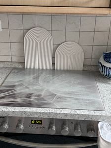 Herdabdeckplatte 60x52 Glaskeramikkochfeld Abdeckung Spritzschutz Glasplatte Deko Schneidebrett, Muster Schwarz Kunden-Foto 1