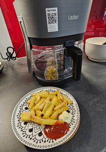 Lauben Glass&SteamAir® Fryer 4500BG, Heißluftfritteuse mit Glasfrittierkorb, 1300 W, 8 Programme, 4,5 Liter, Dampffunktion, 360° Heißluftzirkulation Kunden-Foto 1
