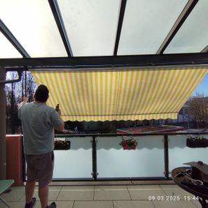 Jopassy upínacia markíza Markíza bez vŕtania Výškovo nastaviteľná balkónová markíza Slnečná markíza balkón 350cm biela žltá Fotografia od zákazníka č. 1