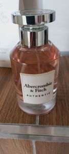 Abercrombie & Fitch Authentic Women Edp Spray Kunden-Foto 2