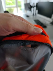 40L Wanderrucksack, Wasserdichter Trekkingrucksack für Herren Damen, Reiserucksack Outdoor Wandern Rucksack zum Wandern Bergsteigen und Reisen Kunden-Foto 2