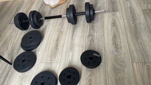SONGMICS Hantelset, Hanteln mit Verbindungsstahlrohr, 2-in-1-Kurzhantel, 2 x 15 kg, Workout, Fitnesstraining, Gewichtheben für Zuhause Kunden-Foto 27
