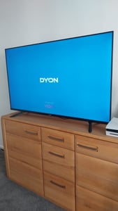 DYON Movie Smart 55 VX-2 55 Zoll (139 cm) 4K UHD Smart TV Fernseher Kunden-Foto 1