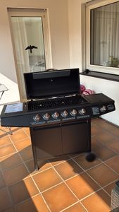 TAINO BASIC 6+1 Gasgrill mit Seitenbrenner 6 Brenner Edelstahl-Brenner Grillwagen BBQ Schwarz Kunden-Foto 3