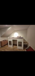 Merax Etagenbett 90x200 cm mit Fenster und Treppe, Hausbett mit Fallschutz, Kinderbett aus Kiefer + MDF, Hochbett EN747- Kunden-Foto 2