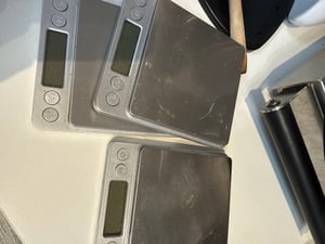 Digitale Präzisionswaage Feinwaage 2000g/0.1g Küchenwaage Fein Gramm Gold Waage Digitalwaage Lebensmittelwaage Briefwaage Kunden-Foto 5