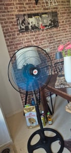 Metall Standventilator 5 Rotorblätter Ventilator Luftkühler Standlüfter 3 Stufen Oszillation Höhenverstellbar Robust 18" Zoll 45cm Schwarz Kunden-Foto 1
