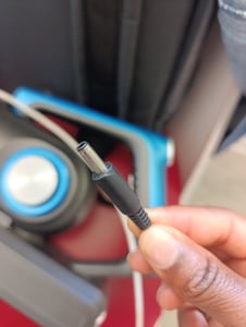 GO SOLID! Chargeur compatible avec KOENIC KVR 25221 Photo du client 1