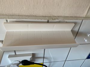 Wandregal Ohne Bohren Schweberegal Weiss 27cm 3er Pack für Büro Bad Küche Schlafzimmer Hängeregal Küchenregal Wall Shelf Kunden-Foto 3