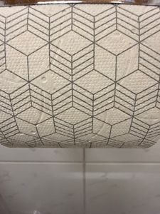 SNYCE Nicecube Toilettenpapier – Starterpack mit 15 Rollen - Design-Klopapier – 3-lagig + 300 Blatt je Rolle - extra weich - plastikfrei verpackt Kunden-Foto 1