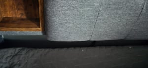 Letto imbottito Flieks 140x200cm matrimoniale con USB e Led, letto in legno massello con rete a doghe e testiera, letto contenitore funzionale Foto del cliente 3