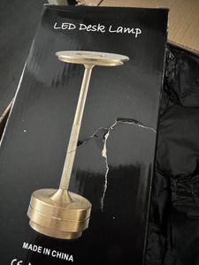 Verpackung beschädigt angeliefert