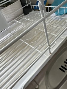 Geschirr Abtropfgestell Geschirrtrockner Weiß 2 Etagen, Geschirrabtropfer Geschirrständer mit Abtropfschale Besteckkorb für Küche Kunden-Foto 1