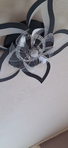 Wentylator sufitowy Heilmetz z oświetleniem, średnica 69 cm, z regulacją jasności, 6 prędkości, wzór kwiatowy, cichy wentylator LED z pilotem, kolor czarny Zdjęcie produktu od klienta nr 4