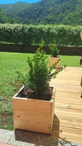 Blumenkasten Holz 51x44x28 cm – Sechseckig Pflanzkübel Balkon & Terrasse wetterfest – fertig montiert – Pflanzkasten Holz D23 Kunden-Foto 1