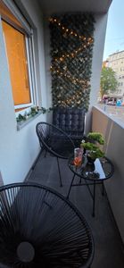 SONGMICS (3 St) Balkonmöbel, Gartenmöbel-Set, 1 Tisch, 2 Stühle, Tischoberfläche aus Glas, Weiß Kunden-Foto 3