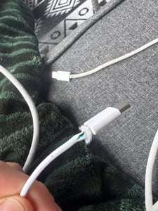Apple Cavo di ricarica USB-C da 240W 2mt Foto del cliente 5