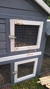 MyAnimal Hasenstall MH-03 | Hasenkäfig XXL mit Freilaufgehege - Kleintierkäfig - Kaninchenstall - 4 Türen - Kleintierstall - Wetterfest - 226x53x85 cm Kunden-Foto 16
