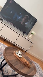 TV-Lowboard FRESCO 180 cm Kaschmir/Kaschmir – Modernes Lowboard fürs Wohnzimmer, grifflos, 3-türig, TV-Schrank mit Stauraum Kunden-Foto 2