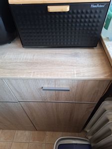 Chlebak czarny Pojemnik na chleb Kosz na chleb Pojemnik na chleb czarny 35x20x22 cm Zdjęcie produktu od klienta nr 3