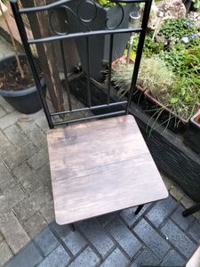Kleine Essgruppe , Dekoration im Garten 