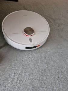 Xiaomi Saugroboter S40C, beutellos, 0,52 l, Weiß Kunden-Foto 2