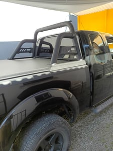 SucceBuy Einstellbarer Überrollbügel für Ladefläche mittelgroßer Pickups Kunden-Foto 1
