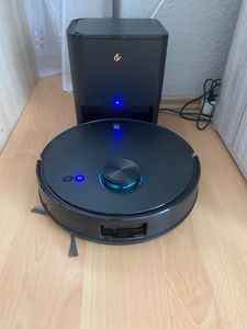 Robot aspirapolvere a secco TU20UL 8000 Pa di potenza di aspirazione, robot aspirapolvere con stazione di aspirazione 4L, 200min, rilevamento laser degli ostacoli supportato da AI Foto del cliente 4