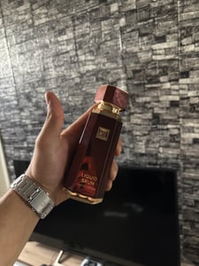 French Avenue Liquid Brun Limited Edition extrait de Parfum (150 ml) Kunden-Foto 2