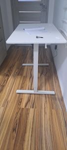 Schreibtisch 60×110 cm Höhenverstellbarer Schreibtisch Elektrisch, Memory- und Anti-Kollisionsschutz, 70 kg Tragkraft Kunden-Foto 9