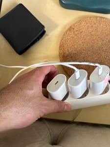 Original Apple iPad und Mac 20W Ladegerät + 2m USB‑C auf USB-C Ladekabel Kunden-Foto 1