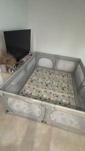 Box grande 200 cm x 180 cm - area giochi per bambini, piscina asciutta Foto del cliente 2