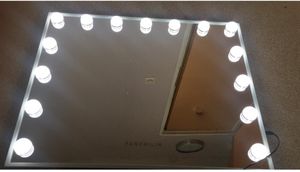 VANITII Hollywood Schminkspiegel 100cm x 80cm mit LED Beleuchtung 3 Lichtmodus Kristallen Bluetooth Kosmetikspiegel für Badzimmer Schminktisch Weiß Kunden-Foto 1
