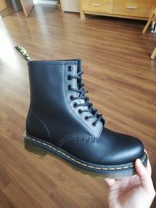 Dr. Martens Smooth Schnürstiefel Schwarz Kunden-Foto 1