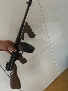 Zabawkowy pistolet maszynowy Tommy Gun czarny 76 cm długości Gangster Zdjęcie produktu od klienta nr 1