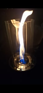 Kovový stolní krb Firell® CURL-II - Bioetanolový krb pro vnitřní i venkovní použití - Extra dlouhá doba hoření - Stolní krb s patentovaným vířivým plamenem Fotografie od zákazníka č. 6