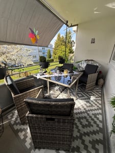 Goliving Outdoor-Teppich Sommer Flora - 183x290 cm - Reversibler Gartenteppich - Inkl. Tragetasche - Grün/Weiß Kunden-Foto 1