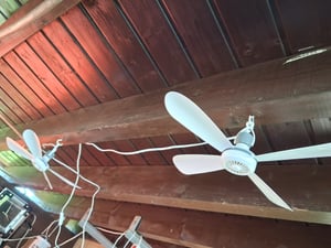 2x Mobiler Deckenventilator Ø 43 cm 5W 230 V mit Aufhänger Reise Camping Ventilator Reiseventilator Kunden-Foto 1