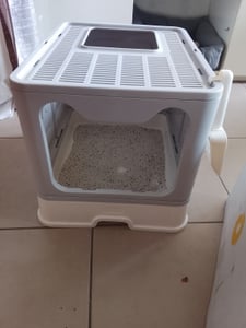 WISFOR Katzentoilette mit ausziehbarer Schale, Katzenklo mit Schaufel, Haubentoilette mit Massagebrett, Faltbar Tragbar Doppeltür Kunden-Foto 3