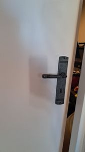 DOMINO Türgriff 72 Drückergarnitur PZ-Profilzylinder Set | Langschildgarnitur |für Zimmertür, Bürotür, Kellertür & Innentür |Antikes Nickel | LOFT M95 Kunden-Foto 2