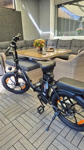 HillMiles E Bike, E-Bike Klapprad mit 36V 13Ah Akku bis zu 80-100km, 20 *3.0 Zoll, 7-Gang SHIMANO, 250W Motor & 25km/h MilePort 1 Kunden-Foto 15