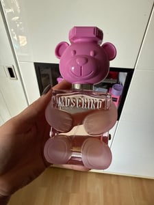 Moschino Toy 2 Bubble Gum Eau De Toilette Spray 30ml Kunden-Foto 1